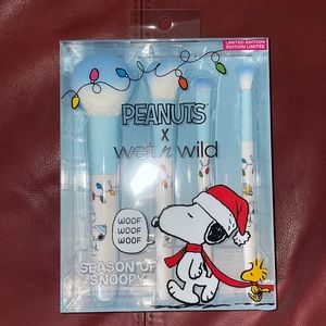 Wet n wild peanuts makeup brush set